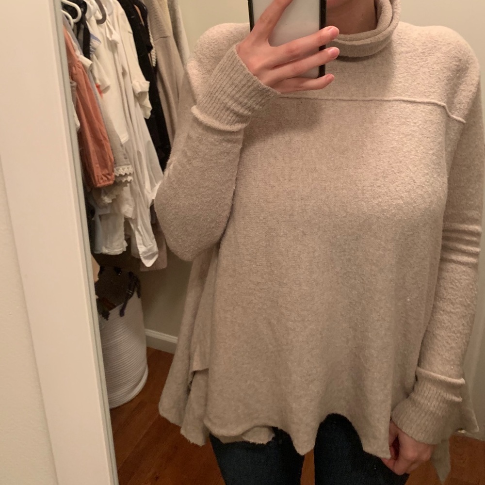 Free people sweater